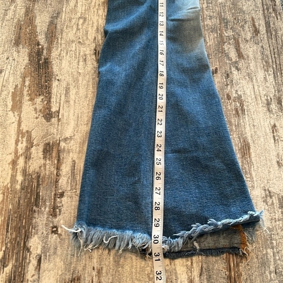 Bridge by GLY Bell Bottom Jeans Size 28 - Picture 6 of 10